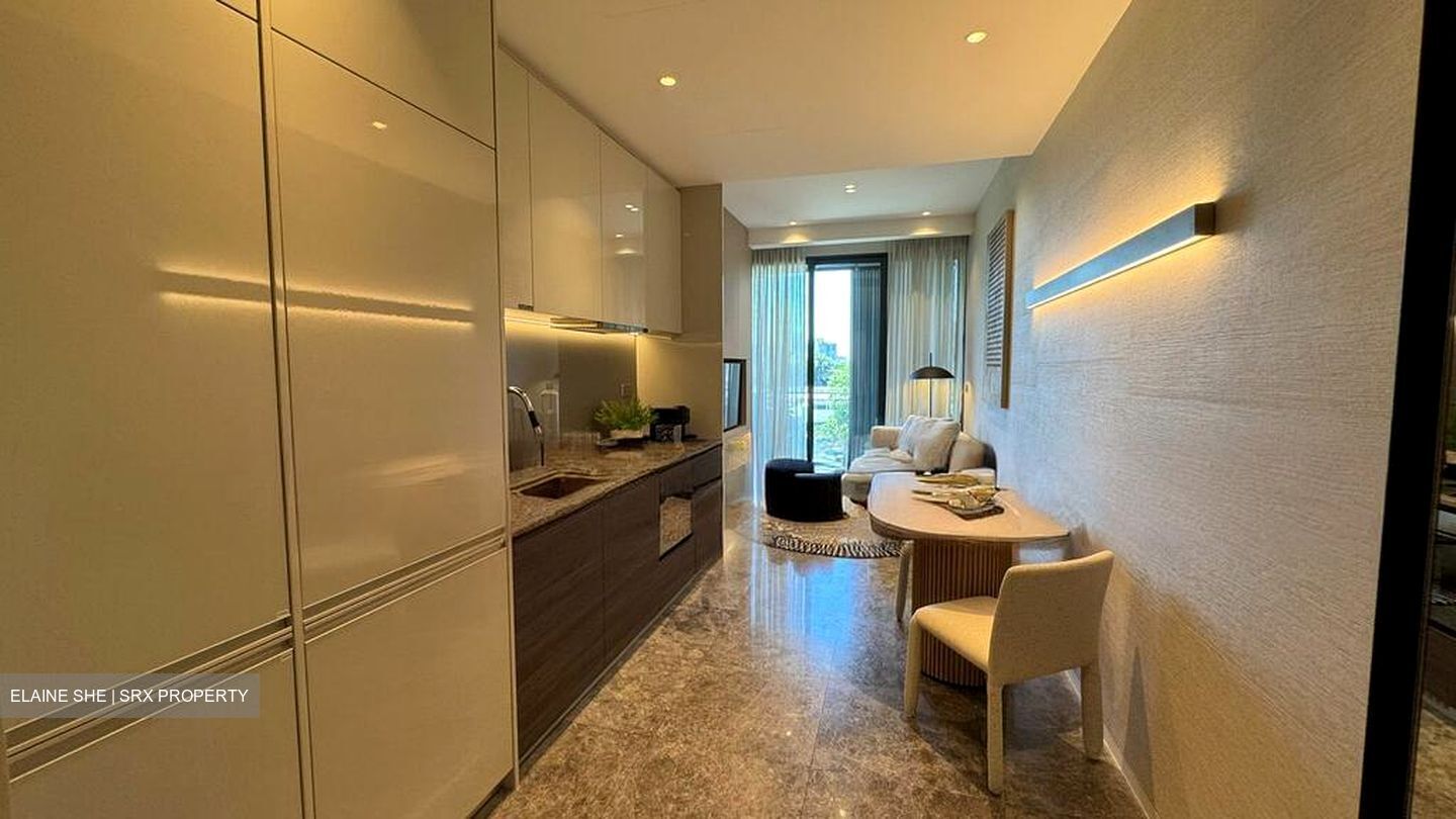 19 Nassim (D10), Apartment #496101101